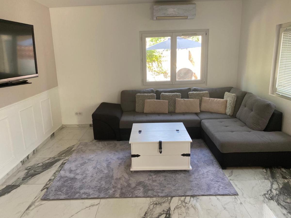 Ferienwohnung 3 Pieces Climatise En Rez De Jardin Avec Piscine Villeneuve-Loubet Exterior foto