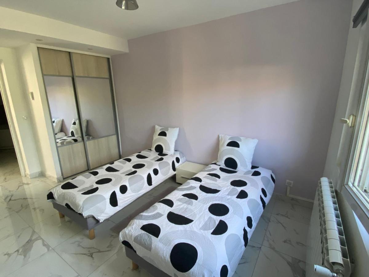 Ferienwohnung 3 Pieces Climatise En Rez De Jardin Avec Piscine Villeneuve-Loubet Exterior foto